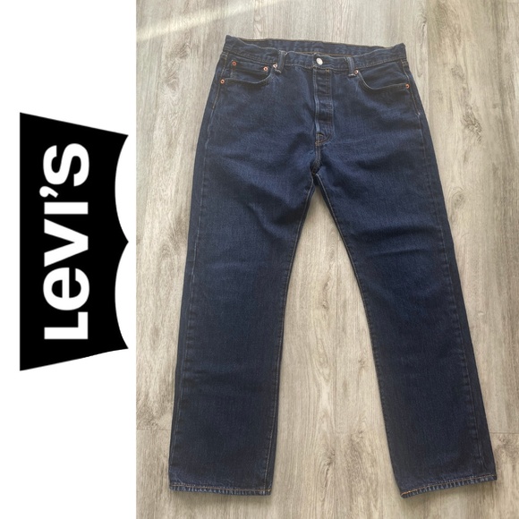 Men's 501 Original | Size: 36 x 30** - Picture 15 of 16